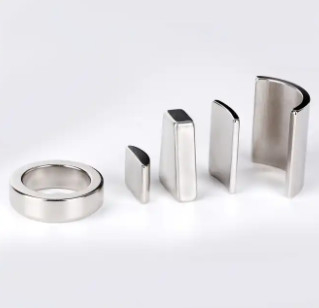 Neodym-Bogen-Magnet seltene Erdbogen-Bewegungsmagnet NiCuNi beschichtender