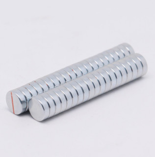 Kundengebundener super starker seltene Erdmagnet der Zylinder-Neodym-Magnet-N35-N52